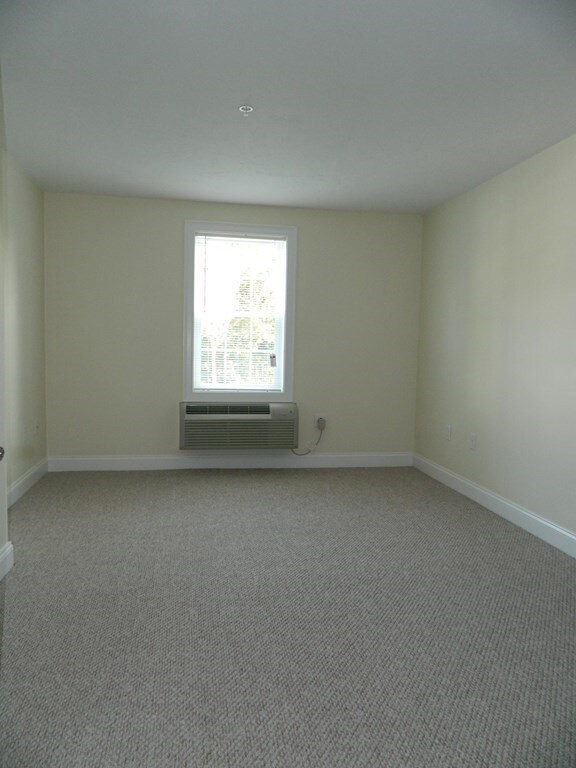 205 Elm St unit 302, Quincy, MA 02169 - photo 5