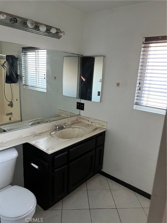 15404 Lindero St, Victorville, CA 92395 - photo 5