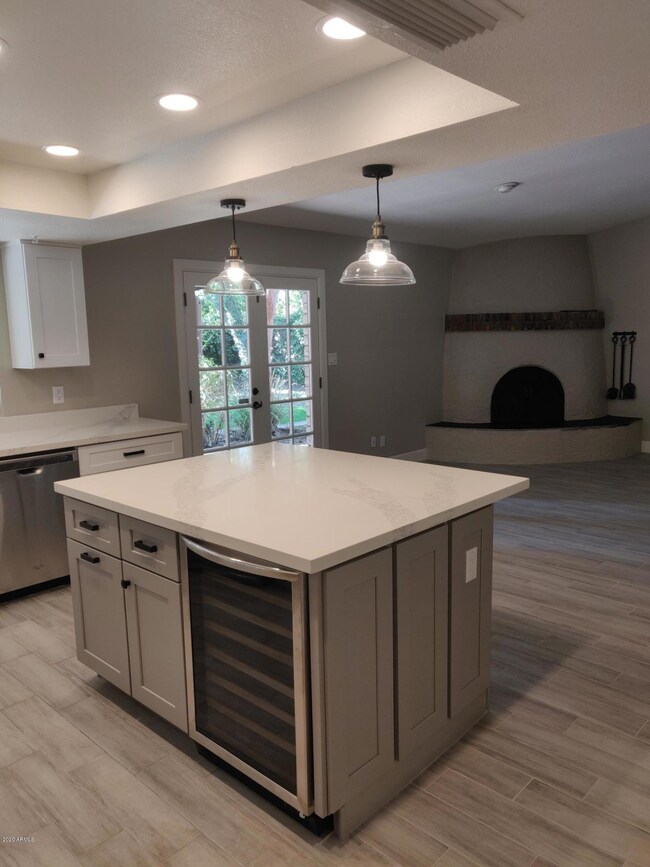 1741 W Laurie Ln, Phoenix, AZ 85021 - photo 5