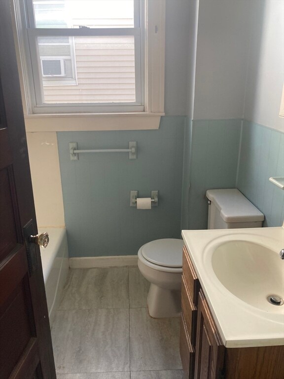 167 Irving St unit 1, Fall River, MA 02723 - photo 5