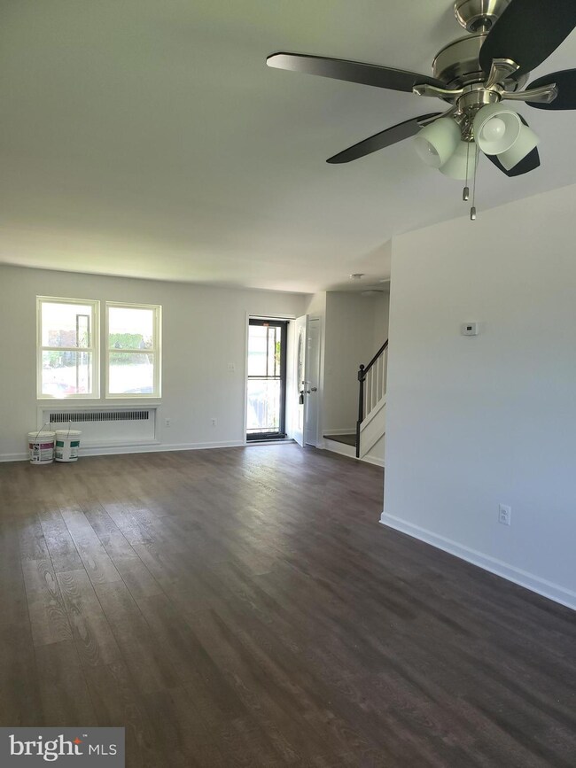 1008 Andover Rd, Baltimore, MD 21218 - photo 4