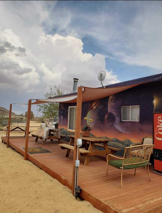 58562 Applegate Way, Landers, CA 92285 - photo 2