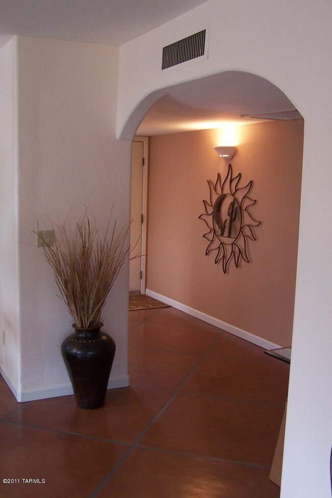 5090 N Placita Del Lazo, Tucson, AZ 85750 - photo 6