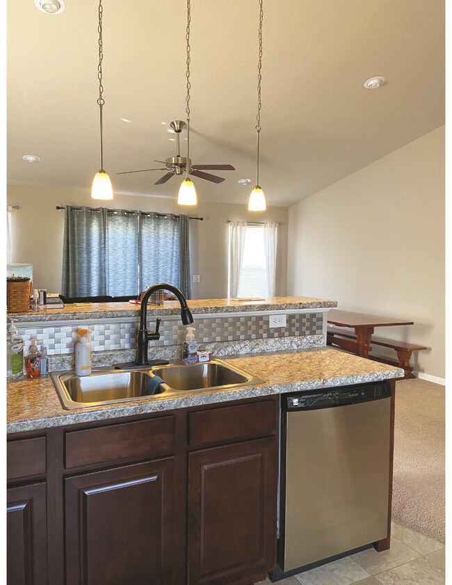 1333 Ellery Grove 25