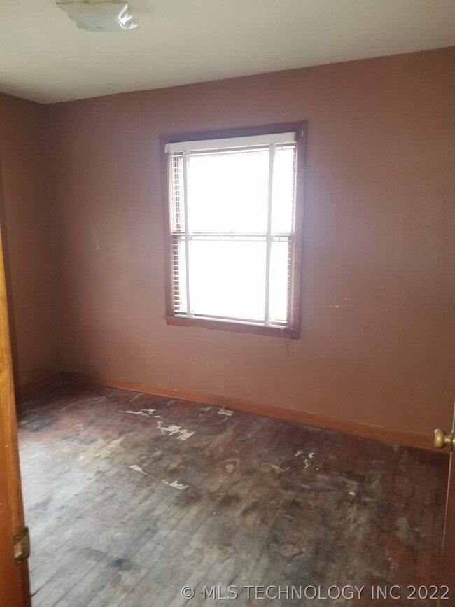 124 W Tahlequah Ave, Sulphur, OK 73086 - photo 5