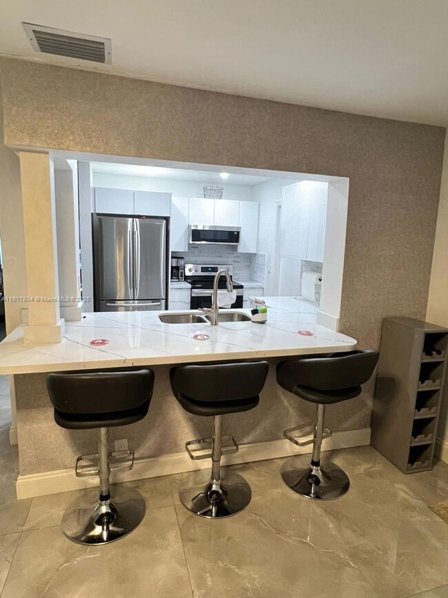 7303 NW 57th Dr, Tamarac, FL 33321 - photo 7