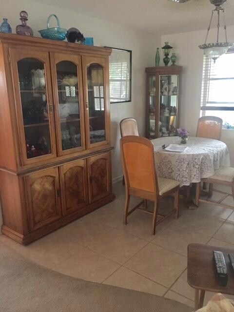 312 dining lightFullSizeRender (39)