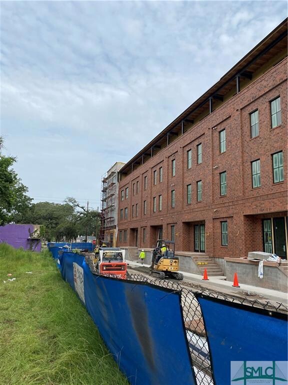 417 W 32nd St, Savannah, GA 31401 - photo 5