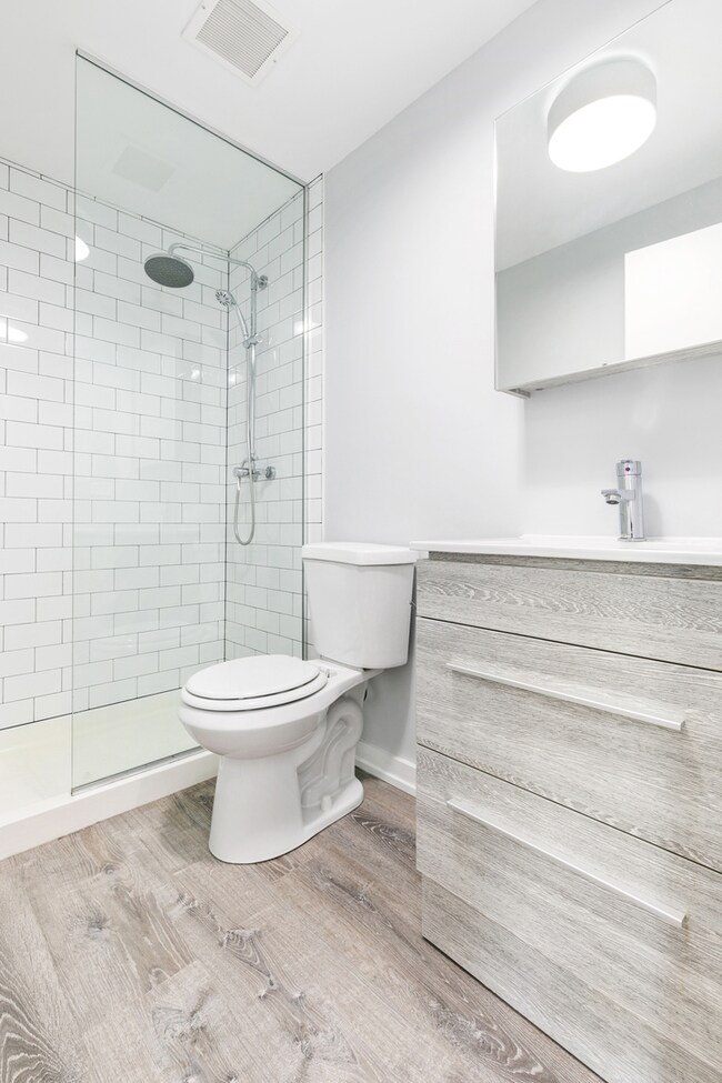 4875 N Magnolia Ave unit 302, Chicago, IL 60640 - photo 6