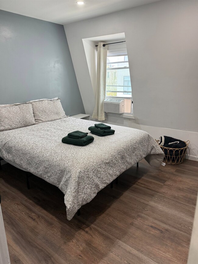 256.5 Fairmount Ave unit 2, Jc, Journal Square, NJ 07306 - photo 6