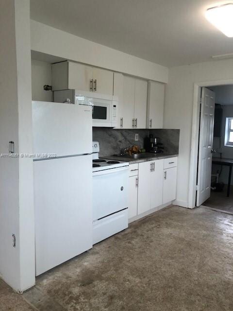 21820 SW 112th Ct, Miami, FL 33170 - photo 4