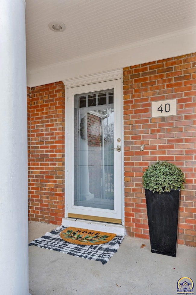 3600 SW Randolph Square unit 40, Topeka, KS 66611 - photo 5