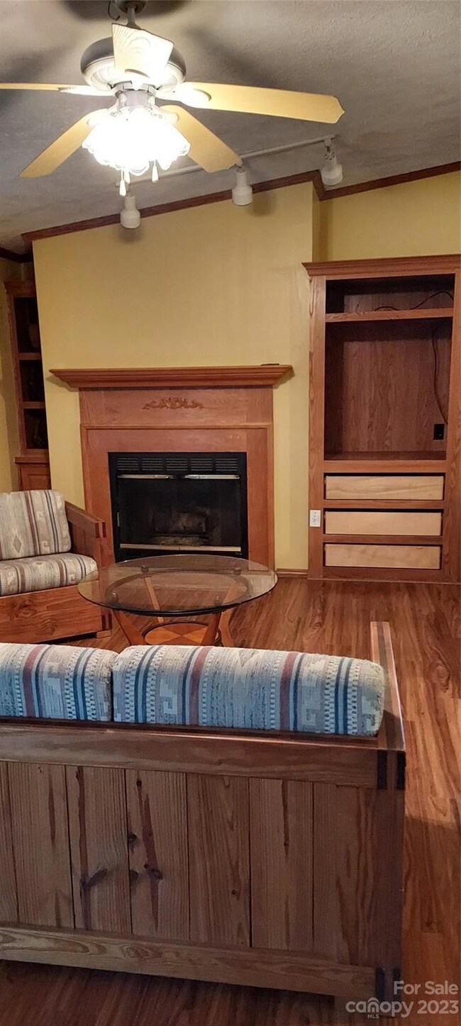 49 Bradford Terrace Ln, Hendersonville, NC 28792 - photo 6