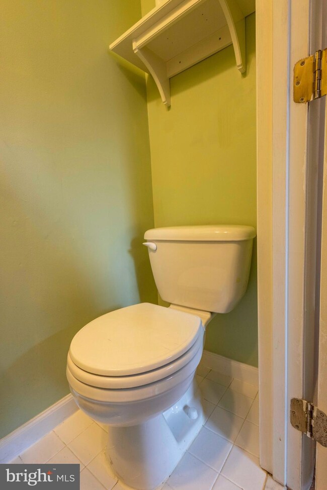 1037 W Barre St, Baltimore, MD 21230 - photo 7