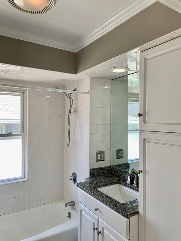 194 Quincy Ave unit 2, Quincy, MA 02169 - photo 4