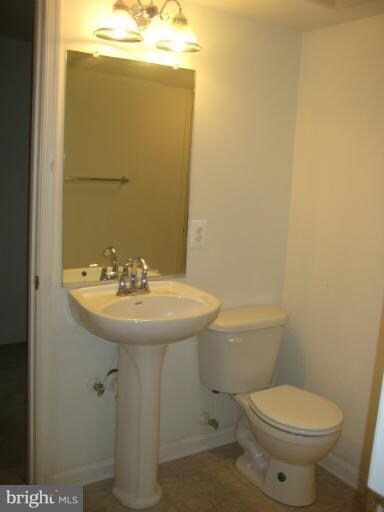 9253 Whiskey Bottom Rd, Laurel, MD 20723 - photo 6