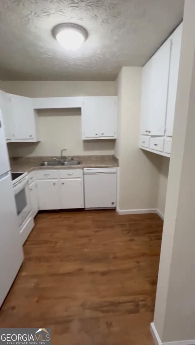 230 Rustwood Dr, Athens, GA 30606 - photo 3