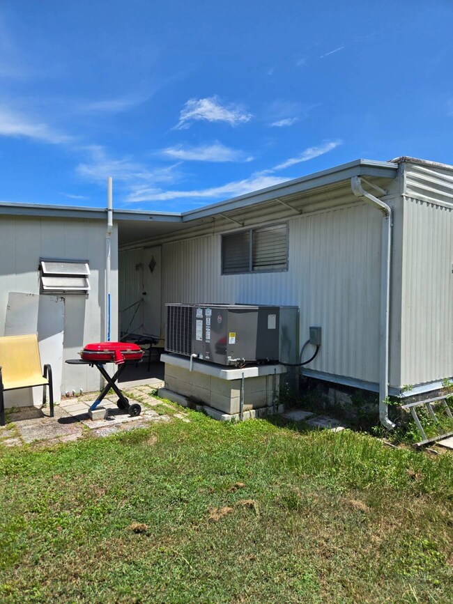 2001 83rd Ave N unit 4036, Saint Petersburg, FL 33702 - photo 4