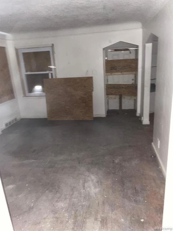 10830 Mckinney St, Detroit, MI 48224 - photo 2