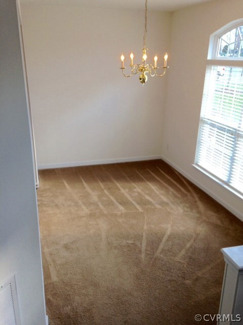 Dining Room...light and bright