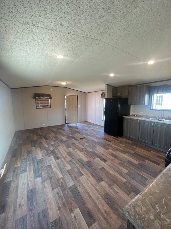 2301 SW Sheridan Rd unit 3, Lawton, OK 73505 - photo 3