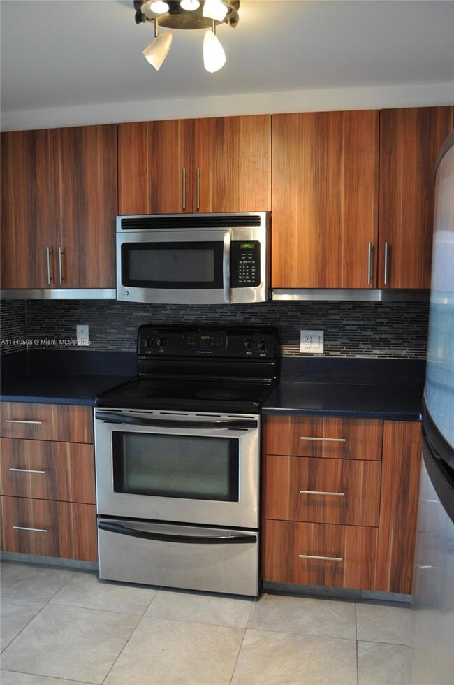 Sailboat Cay unit 1011, North Miami, FL 33181 - photo 5