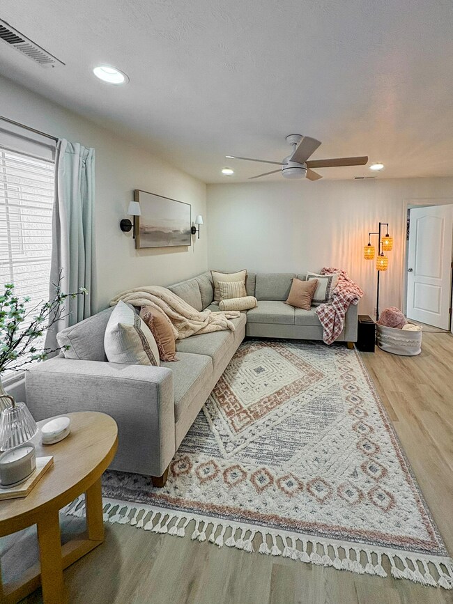 2930 E 450 N unit F24, Saint George, UT 84790 - photo 2