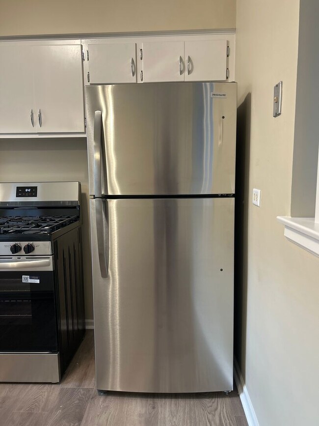 7118 W Windsor Ave unit 2F, Berwyn, IL 60402 - photo 7