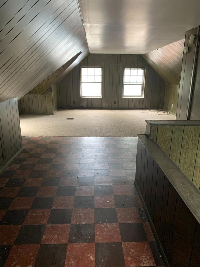 832 E 45th Ave, Gary, IN 46409 - photo 7