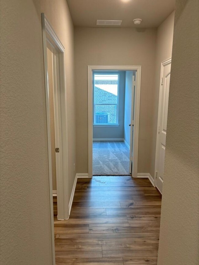 3527 Austin St, Gainesville, TX 76240 - photo 4