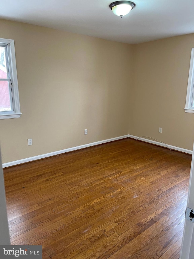 6513 Fairbanks St, New Carrollton, MD 20784 - photo 5