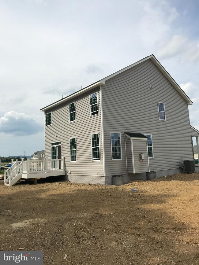 642 Webber Springs Dr, Inwood, WV 25428 - photo 6