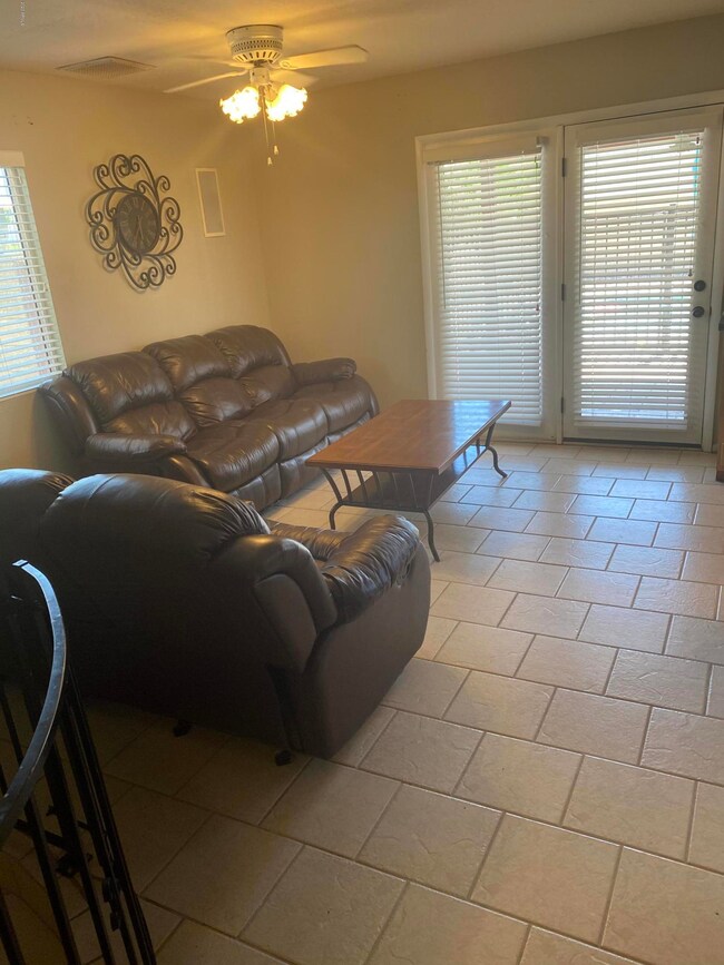 Calavar family room