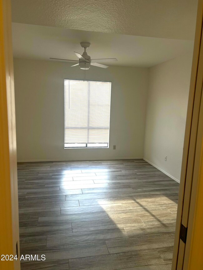 7300 N Dreamy Draw Dr unit 221, Phoenix, AZ 85020 - photo 4