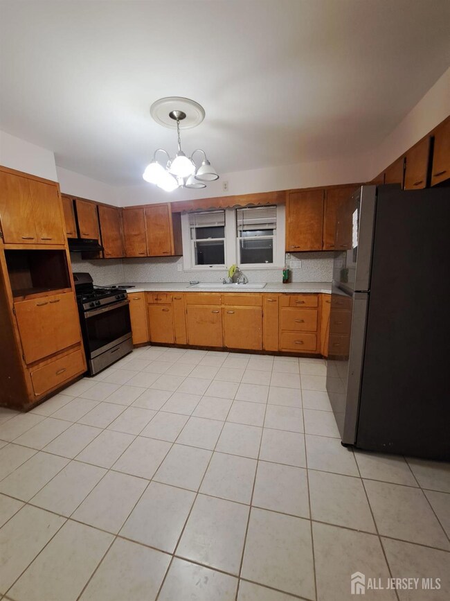 124 William St unit 2, South River, NJ 08882 - photo 5