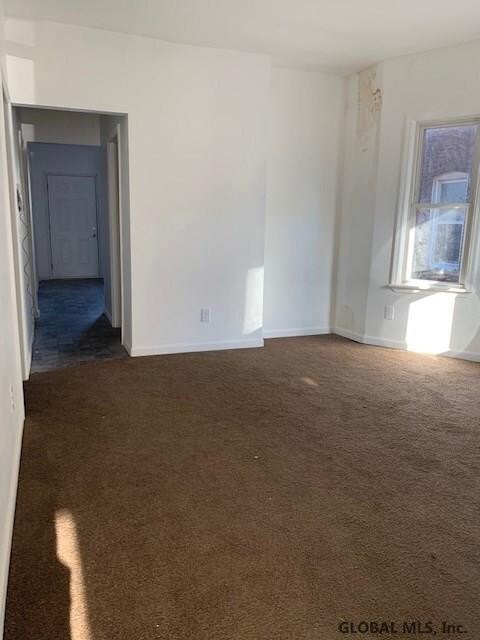 12 Swan St unit 3, Schenectady, NY 12307 - photo 3