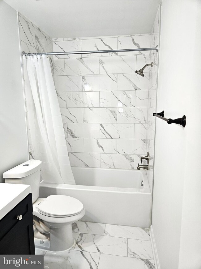 3861B Steppes Ct unit 3861B, Falls Church, VA 22041 - photo 6