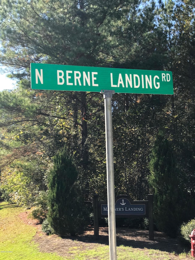 Mariner's Landing-Street Sign
