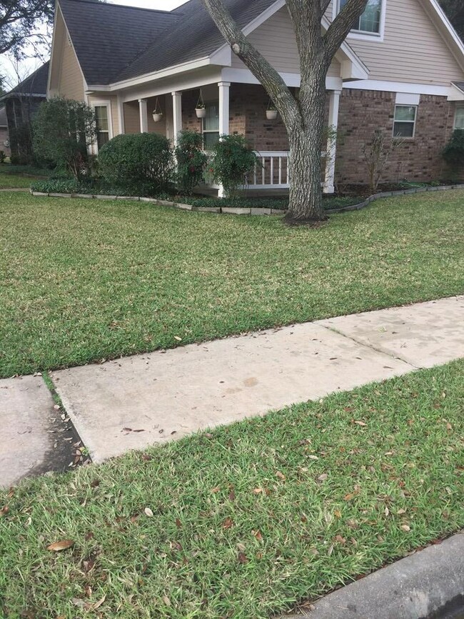 16 Abalone St, Bay City, TX 77414 - photo 2