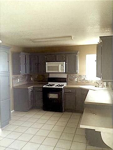 382 Brill Cir, Horizon City, TX 79928 - photo 5