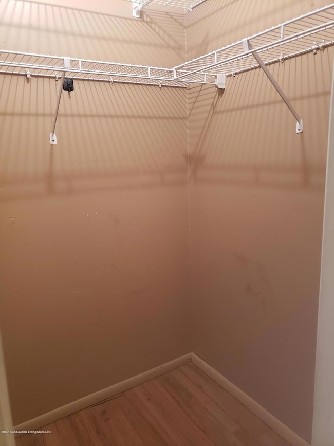 982 Sheldon Ave unit 1, Staten Island, NY 10309 - photo 5