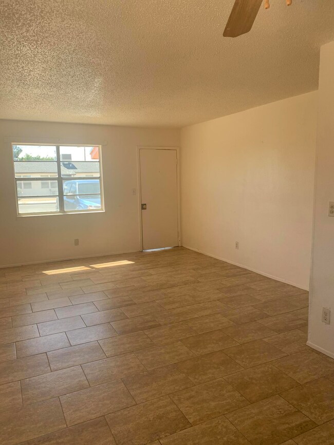 703 Hilton Ave, El Paso, TX 79907 - photo 2