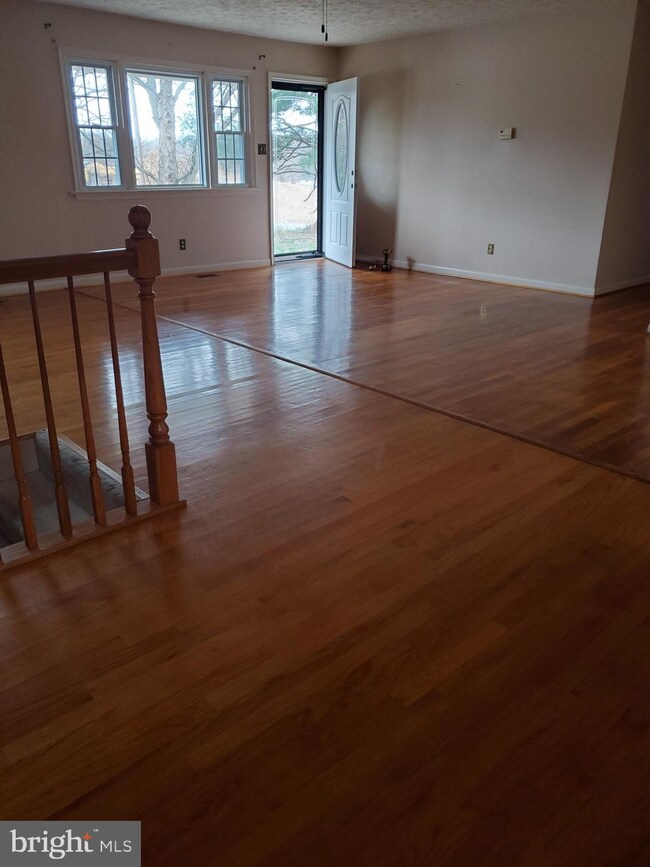 68 Wyche Rd, Stafford, VA 22554 - photo 2