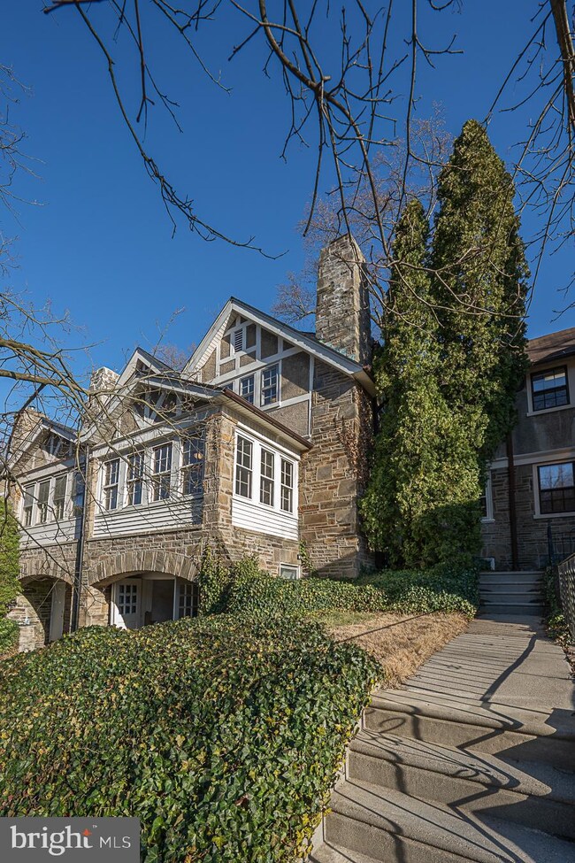 36 Rock Hill Rd, Bala Cynwyd, PA 19004 - photo 2