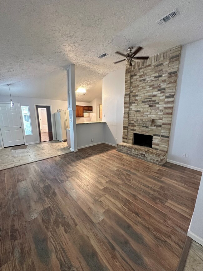 6623 Greenyard Dr, Houston, TX 77086 - photo 5