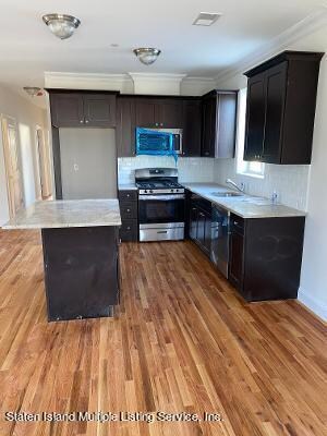 80 tyrrell kitchen 1