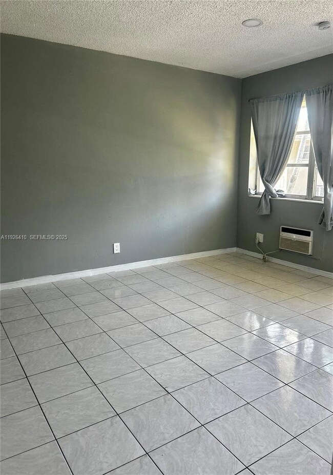 2641 Polk St unit 9, Hollywood, FL 33020 - photo 7