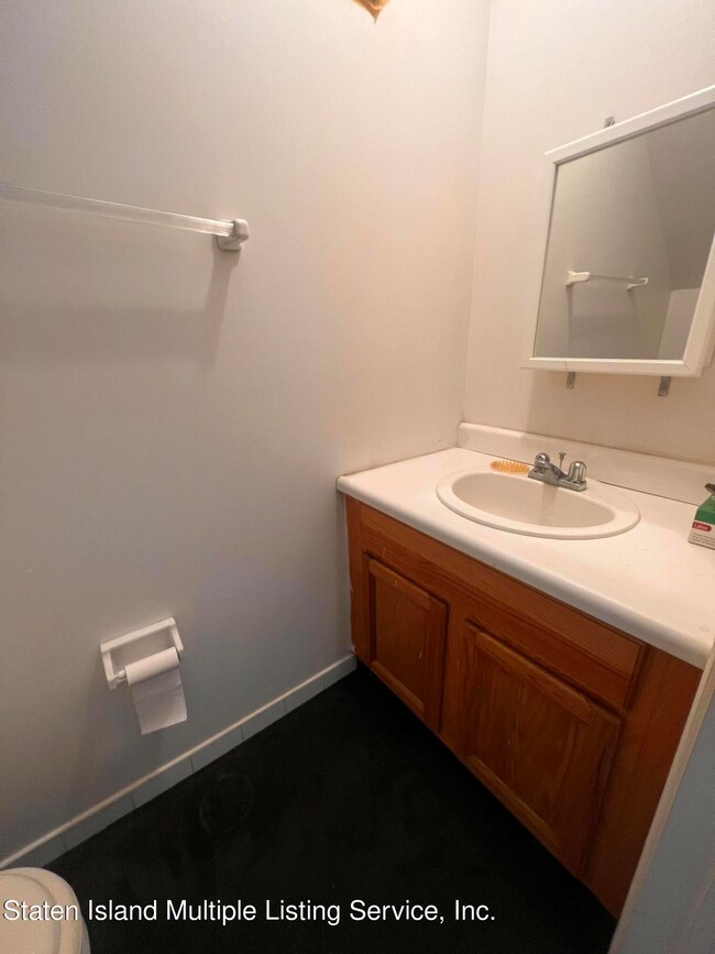 107 Richmond Hill Rd, Staten Island, NY 10314 - photo 4