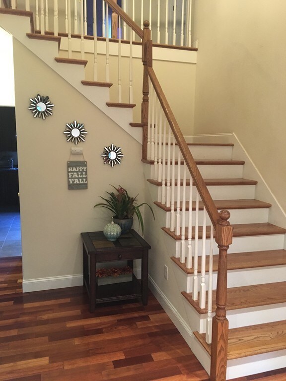 1520 Morgan Rd, West Springfield, MA 01089 - photo 2