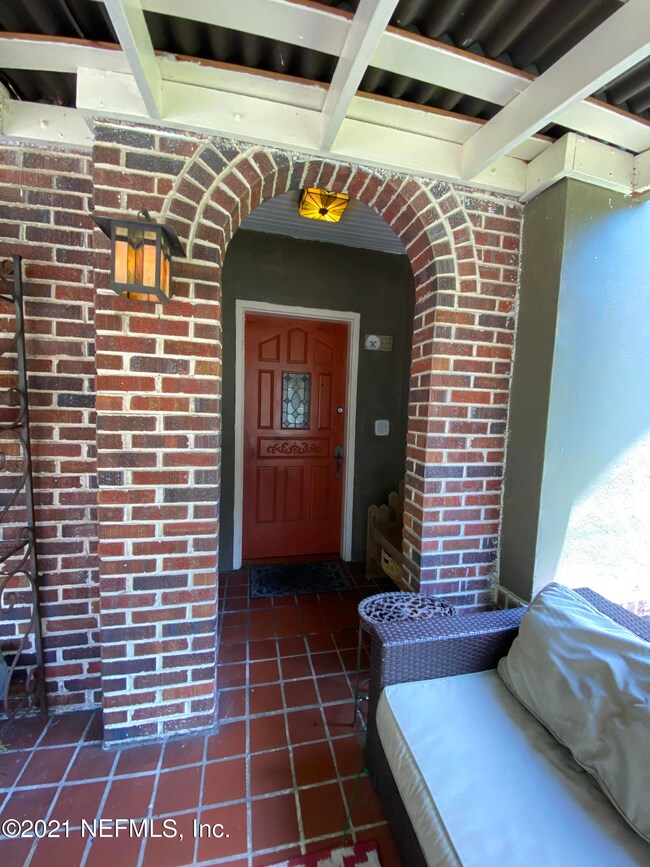 4745 Birkenhead Rd, Jacksonville, FL 32210 - photo 4